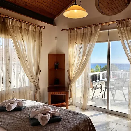 Agapi Sea View ヴィラ