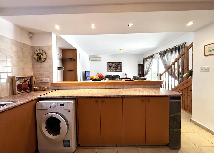 Agapi Sea View ピッソウリ