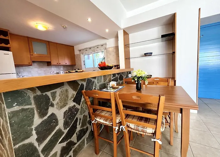 Agapi Sea View Vila Pissouri