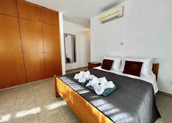 Agapi Sea View Vila *